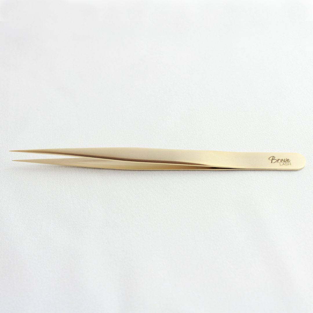 Picture of Gold Brave Lash Straight Isolating Tweezers