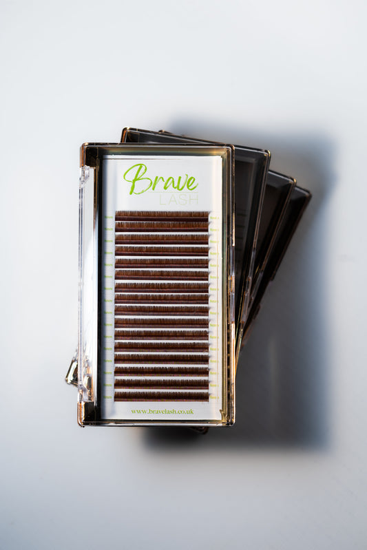 Brown Russian Volume Lashes (0.03) D Curl